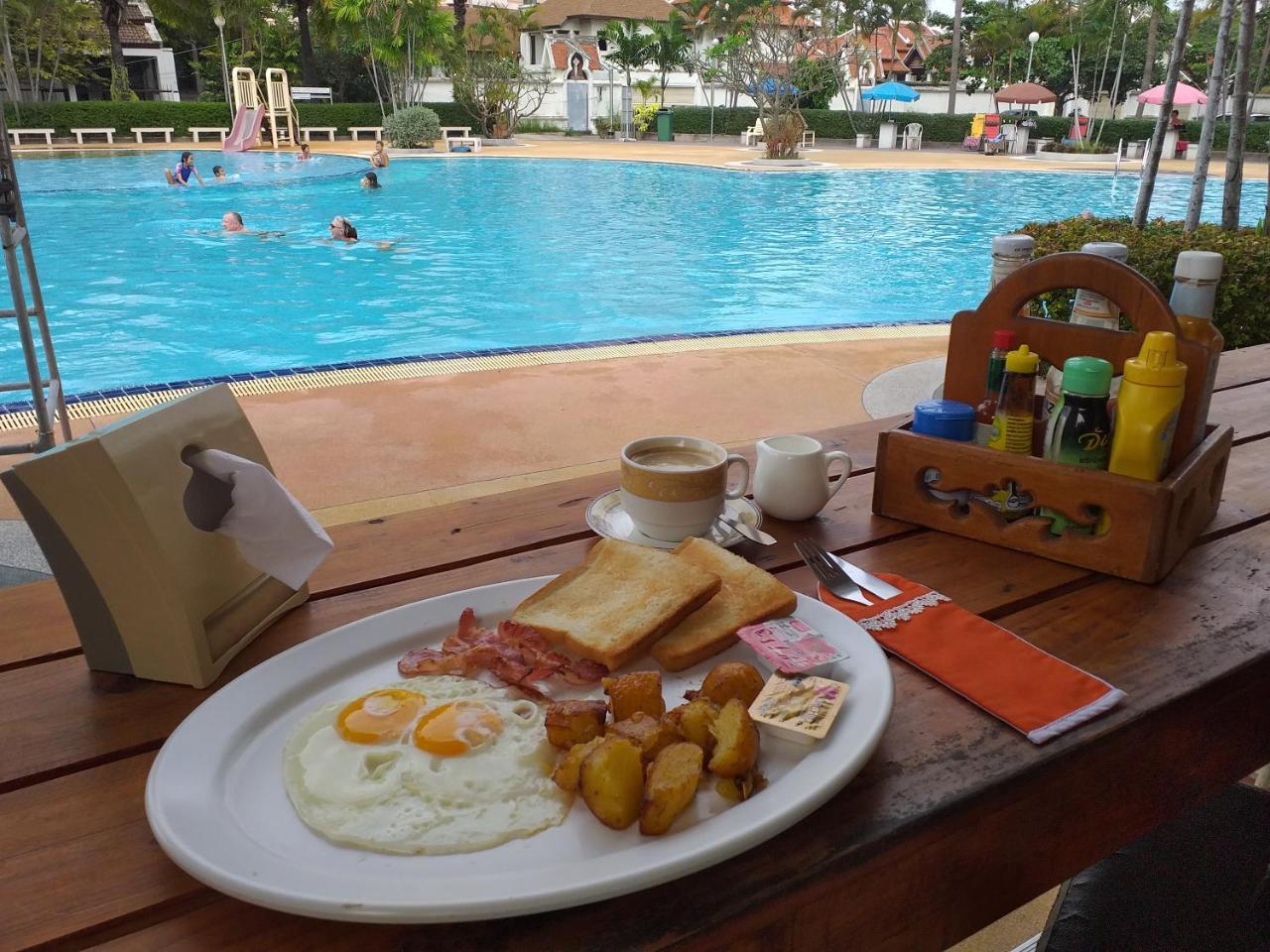 B&B View Talay 1B Studio Jomtien Pattaya Ngoại thất bức ảnh