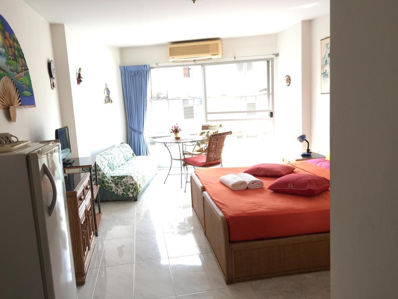 B&B View Talay 1B Studio Jomtien Pattaya Ngoại thất bức ảnh